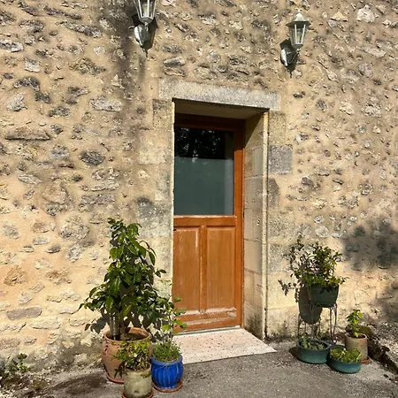 Maisonnette Avec Terrasse De La Bellue דירה *