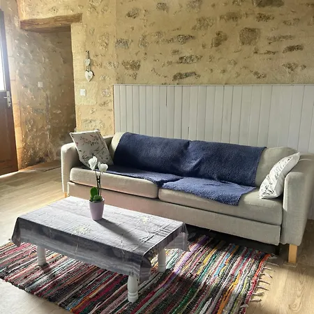 Maisonnette Avec Terrasse De La Bellue *