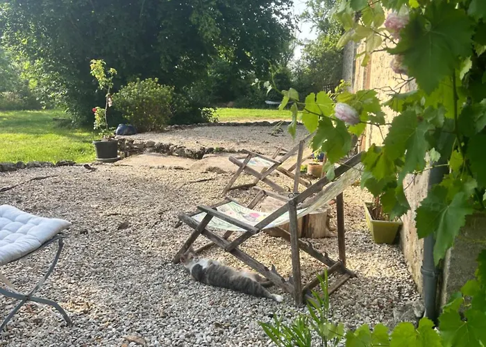 Maisonnette Avec Terrasse De La Bellue 公寓